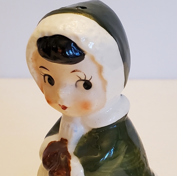 Vintage holiday decor - Picture 9 of 10